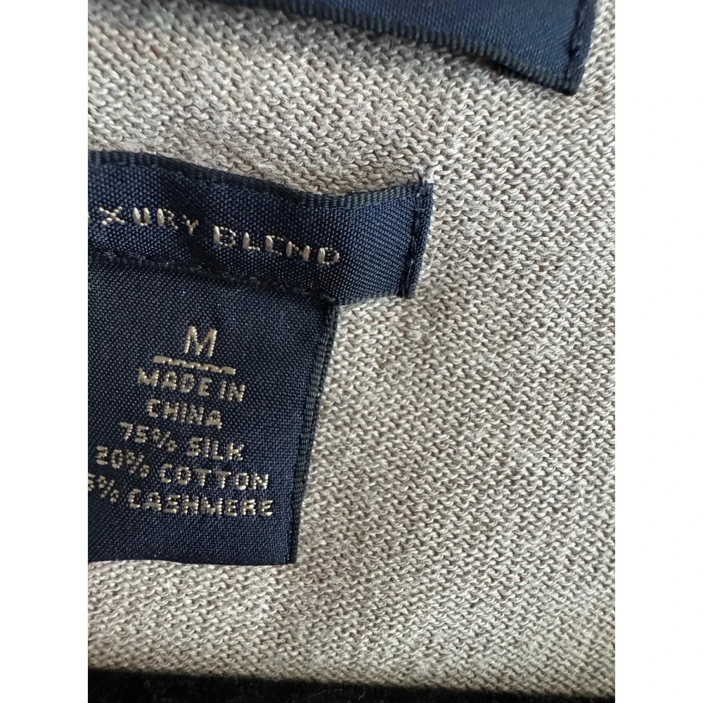 Banana‎ Republic Luxury Blend V-Neck Sweater Mens Medium Silk Cashmere Blend